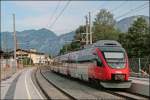 4024 079 wird nach kurzem Halt in Bruckhusl wieder beschleunigen und wird in wenigen Minuten Wrgl Hbf erreichen.