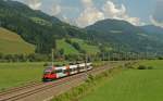 Ein Triebwagen der Baureihe 4024 verkehrt als REX4478 St.Michael - Schladming zwischen Trieben und Rottenmann (27.07.2008)