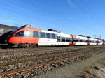 4024 017-8 BahnStore-Vöcklabruck mit Zugleistung REX3010, bei Redl-Zipf; 151228