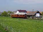 Der ET 24 101 und der ET 22 105 als Sonderzug nach Leonding am 01.05.2019 unterwegs bei Raffelding.