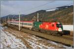 EM-Lok 1016 025 Portugal fhrt mit IC 501   Landesausstellung Malzeit 2009   von Linz nach Graz.
Niklasdorf 15.02.2009