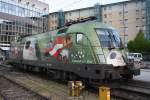 Abgestellt und wartend auf den nchsten Einsatz war am 24.04.2009 die 1116 264-1  Euromotion  am HBF in Mnchen.