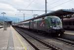 Gleichzeitig wie der Bundesheer-Taurus fuhr 1116 264-1 mit BB EC 591 Klagenfurt Hbf. - Salzburg Hbf. in Bischofshofen ein (sterreichurlaub 16.08.09)