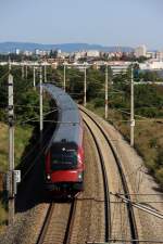 Die BB Railjet Garnitur 45 fhrt am 24.08.12 von Wien Meidling in Richtung Graz.