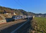 1116 126 mit einem Containerzug am 10.03.2015 bei Wernstein am Inn.