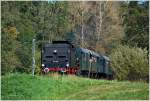 Mit dem Tender voraus bringt die �GEG BR 38 1301 ihren Nostalgiezug nach Timelkam.