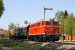 NLB 2143.56 am 21.April 2018 mir der SBED 14473 nach Dechanthof beim Deckungssignal des Bf.