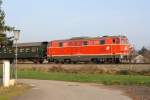 NLB 2143 070-7 am 23.November 2014 mit dem SR 17918 in Haugsdorf.