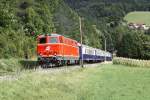 NLB 2143 070-7 am 06.September 2015 mit dem SR 17008 bei der Hst. Grünbach Schule.