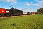 189 287 fhrt mit einem Containerzug auf der Franz Josefs Bahn in Richtung Tulln.