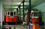 GM 5 und GM 10 im Depot der Straßenbahn Gmunden, 06.04.1986