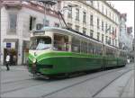 Was macht man, wenn man von einem Gewitterregen berrascht wird und eine V-Tageskarte im Sack hat? Man versucht mit dem Tram in eine trockene Gegend zu gelangen.