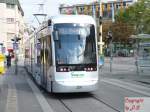 Stadler Variobahn der Grazer Verkehrsbetriebe am Jakominiplatz