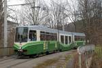 Triebwagen 608 ist am 23.01.2015 auf der Linie 1 (Mariatrost - Eggenberg UKH) eingesetzt und ist hier zwischen St.Johann und Kroisbach zu sehen.