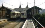 Im Talbahnhof Urfahr der Pöstlingbergbahn stehen im Juni 1991 die Tw VIII und XV zur Abfahrt bereit.