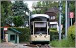 Wagen 501 an der Haltestelle Oberschableder.