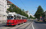 Wien: E1 4855 + c4 1356 als Linie 43 kurz vor der Haltestelle Wattgasse, 08.06.2017.