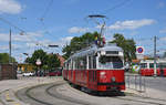 Wien E1 4523 + c3 1260 als Linie 6 in der Schleife Zentralfriedhof 3.