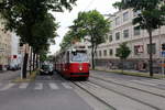 Wien Wiener Linien SL 67 (E2 4082) X, Favoriten, Favoritenstraße / Hebbelgasse am 27.