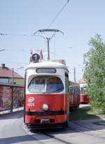 Wien Wiener Linien SL 1 (E1 4826 + c4 1366) X, Favoriten, Windtenstraße / Raxstraße (Endstation Stefan-Fadinger-Platz) am 3. Mai 2009. - Scan von einem Farbnegativ. Film: Kodak Gold 200. Kamera: Leica C2.