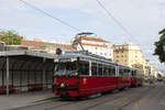 E1 4523 mit c3 1213 auf der Linie 67 in der Haltestelle Reumannplatz, 02.09.2017