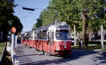 Wien Wiener Linien SL 18 (E2 4070 + c5 1481) Neubaugürtel / Europaplatz / Westbahnhof am 21.