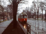 Wien Wiener Linien SL 71 (E2 4307 + c5 1507) I, Innere Stadt, Burgring im Februar 2016.