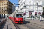 Wien Wiener Linien SL 49 (E1 4536) VII, Neubau, Burggasse am 1. August 2018. - Hersteller und Baujahr des Tw E1 4536: Bombardier-Rotax, vorm. Lohnerwerke, 1974.