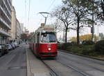 Wien Wiener Linien SL 31 (E2 4067 (SGP 1987) + c5 1471 (Bombardier-Rotax 1986)) I, Innere Stadt, Franz-Josefs-Kai (zwischen Salztorgasse und Marc-Aurel-Straße) am 18.