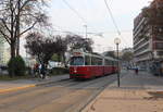 Wien Wiener Linien SL 31 (E2 4067 (SGP 1987) + c5 1471 (Bombardier-Rotax 1986)) I, Innere Stadt, Franz-Josefs-Kai / Salztorbrücke / Salztorgasse am 18.