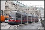 Wiener Linien ULF 755 als Linie 1 in Wien Operngasse am 30.10.2019.