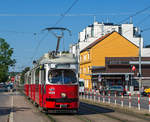 Wien 

Wiener Linien E1 4808 + 1354 als Linie 26, Rußbergstraße, 18.05.2020 