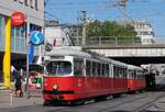 E1 4549 + c4 1360 als Linie 26 am Franz Jonas Platz an der Haltestelle Floridsdorf S/U-Bahn.(15.06.2021)