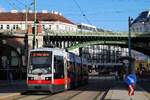 ULF A 39 als Linie 37 zur Hohen Warte an der Haltestelle Nußdorfer Straße.