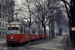 Wien Wiener Stadtwerke-Verkehrsbetriebe (WVB) SL 18 (E1 4710 (SGP 1969)) Neubaugürtel / Endstation Urban-Loritz-Platz am 27.