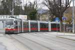 B1 711 als Linie 60 biegt am 25.Februar 2012 von der Lainzerstrasse in die Hst.