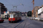 Wien Wiener Stadtwerke-Verkehrsbetriebe (WVB) SL 62 (M 4056 (Simmeringer Waggonfabrik 1928)) XIII, Hietzing, Speising, Feldkellergasse / Hofwiesengasse im Juli 1975.