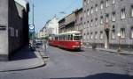 Wien Wiener Stadtwerke-Verkehrsbetriebe (WVB) SL 6 (c2 1040 (Lohnerwerke 1956)) XI, Simmering, Sedlitzkygasse am 3. Mai 1976. - Scan eines Diapositivs. Kamera: Leica CL.