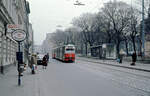 Wien Wiener Stadtwerke-Verkehrsbetriebe (WVB) SL 167 (E1 4726 (SGP 1969)) X, Favoriten, Antonsplatz / Schröttergasse am 2. November 1976. - Scan eines Diapositivs. Film: Kodak Ektachrome. Kamera: Leica CL.