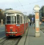 Wien WVB SL B (c4 1371) Dr.-Karl-Lueger-Ring / Burgtheater im Dezember 1980.