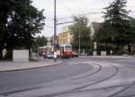 Wien WVB SL 60 (E2 4024) Hofwiesengasse / Feldkellergasse im Juli 1992.