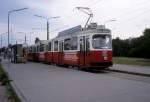 Wien WVB SL 64 (E2 4052) Siebenhirten im Juli 1992.