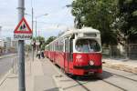 Wien Wiener Linien SL 25 (E1 4755) Aspern, Langobardenstrasse am 8. Juli 2014.