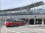 Wien Wiener Linien SL D (E2 4089 + c5 1489) Hauptbahnhof Ost / Karl-Popper-Strasse am 9.