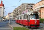 E2 4020 + c5 1420 als U-Bahnersatzverkehr in der Heiligenstädterstraße bei der Haltestelle Grinzinger Straße.