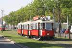 WTM M 4101 + m2 5211 + m2 5210 am 25.April 2015 als Zubringer zum Wiener Tramwaytag vor der Haltestelle Weissenböckstraße.