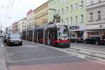 Wien WL SL 33 (A 4) Wallensteinstrasse / Klosterneuburger Strasse (Hst. Klosterneuburger Strasse / Wallensteinstrasse) am 2. Mai 2015.