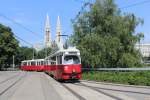 Wien Wiener Linien SL 43 (E1 4864 + c4 1350) Universitätsstraße / Schottentor am 2.