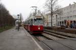 Wien Wiener Linien SL 67 (E2 4082 (SGP 1988)) Hst.