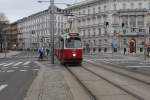 Wien Wiener Linien: SL D (E2 4002) hat am späten Nachmittag des 15.